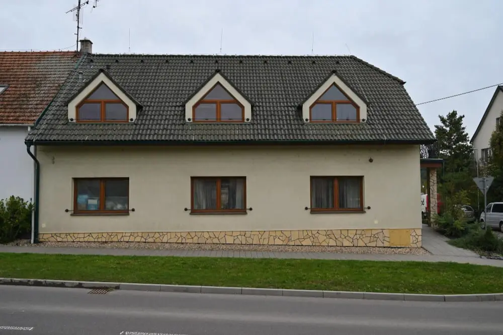 Nettoyer toiture Maine-et-Loire sos démoussage