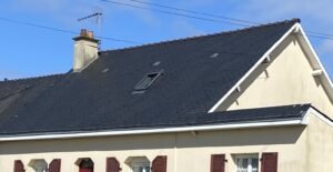 Démoussage de Toit à Laigné-en-Belin Protégez et Embellissez Votre Maison