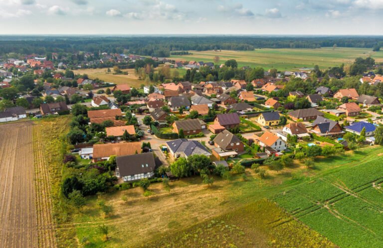 Nettoyage façade à Châtillon-Coligny Redonnez une nouvelle vie à votre maison