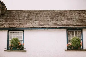 Nettoyage façade sans échafaudage Sablé-sur-Sarthe Solution efficace et sécurisée