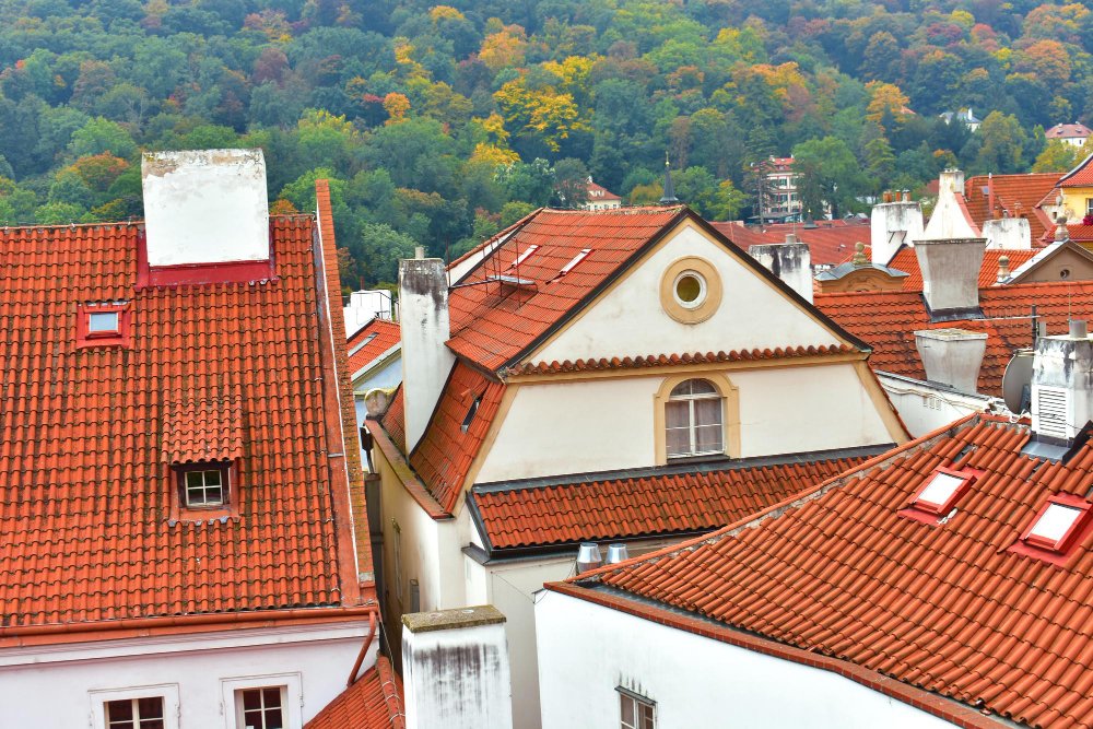 Traitement Anti-Mousse Toiture Villetrun Résultats Durables pour Votre Habitation
