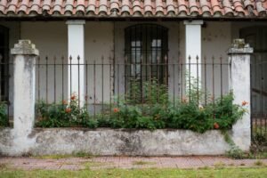 rendre-a-la-facade-son-aspect-dorigine-parne-sur-roc