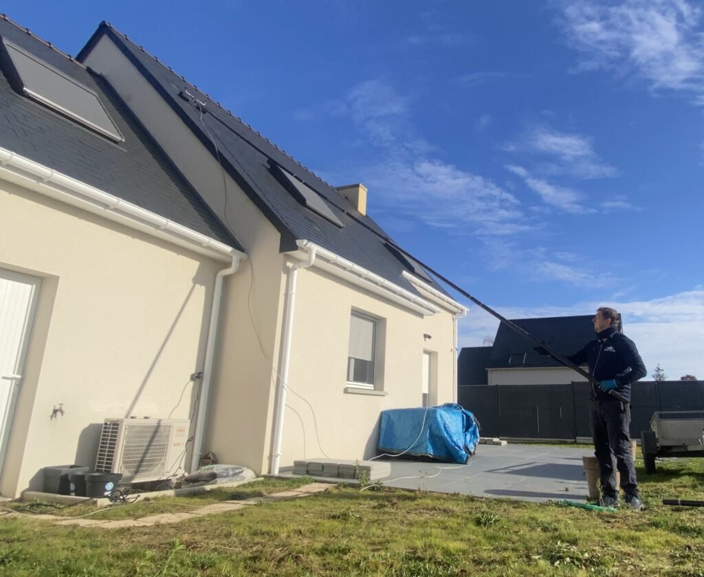 nettoyage et démoussage toit ardoise
